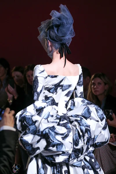 Look 74